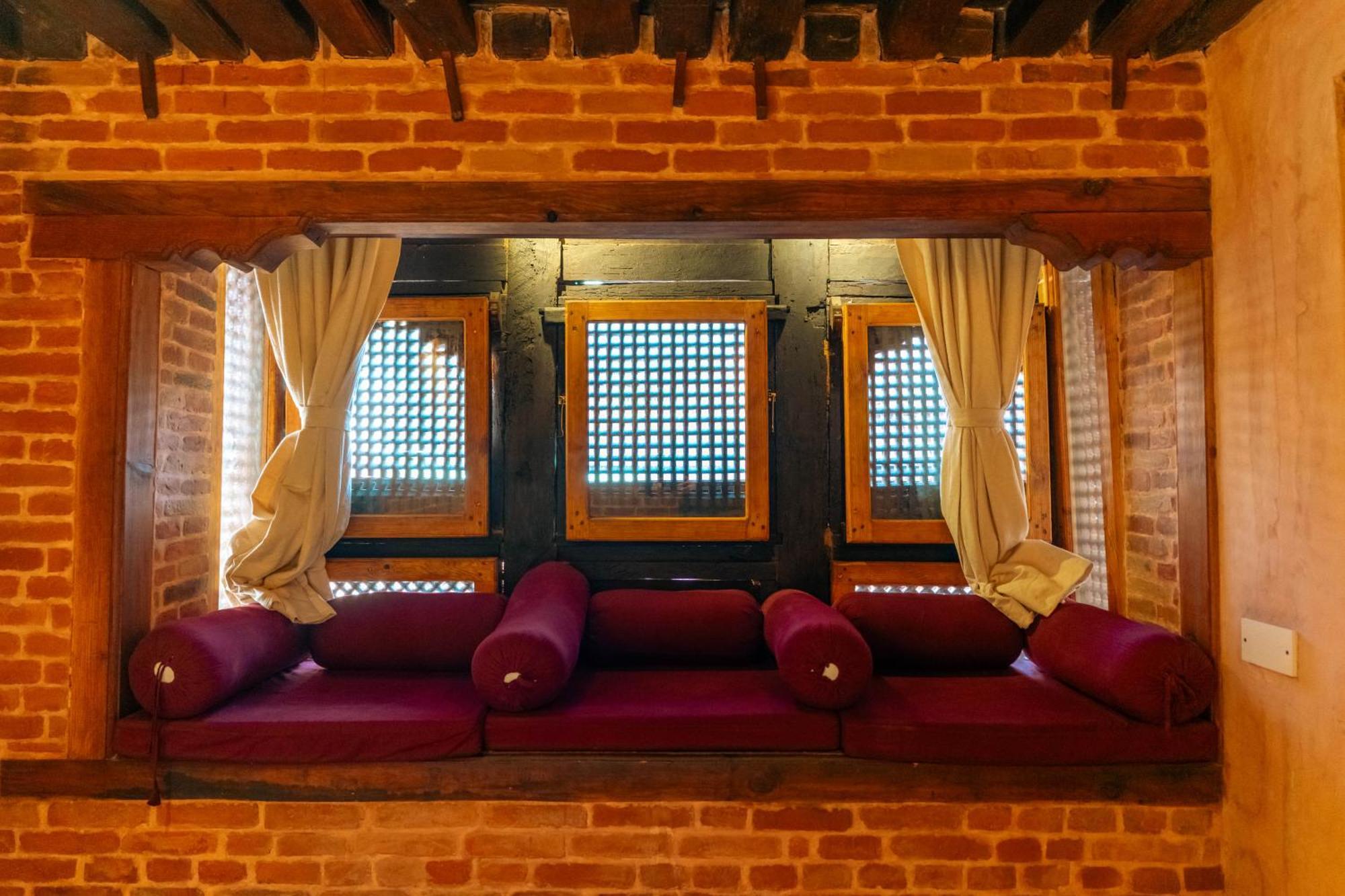Manju Baha Hotel School Bhaktapur Bagian luar foto